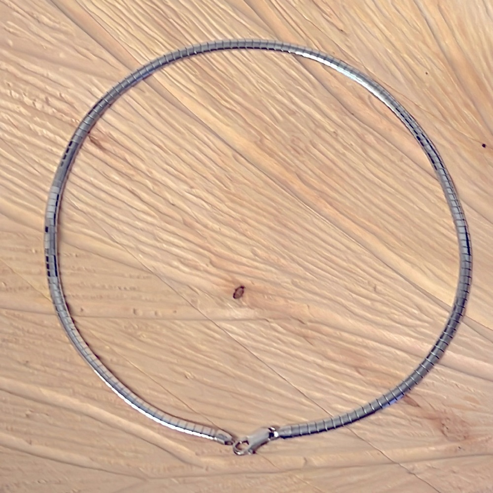 Domed Italian 16 inch Sterling Silver Omega Necklace